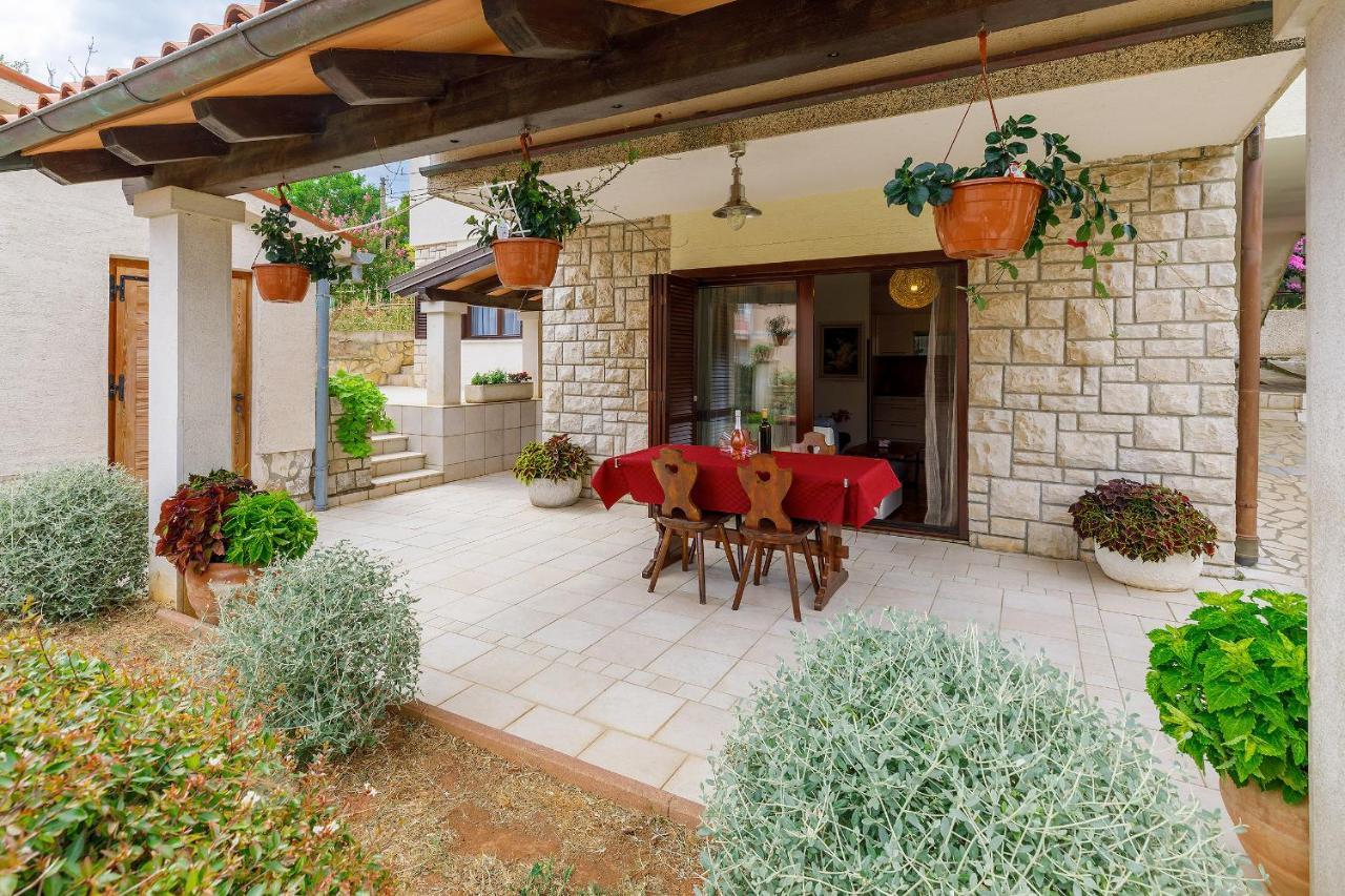 Stylish Flats With Two Bedrooms In פרמנטורה מראה חיצוני תמונה