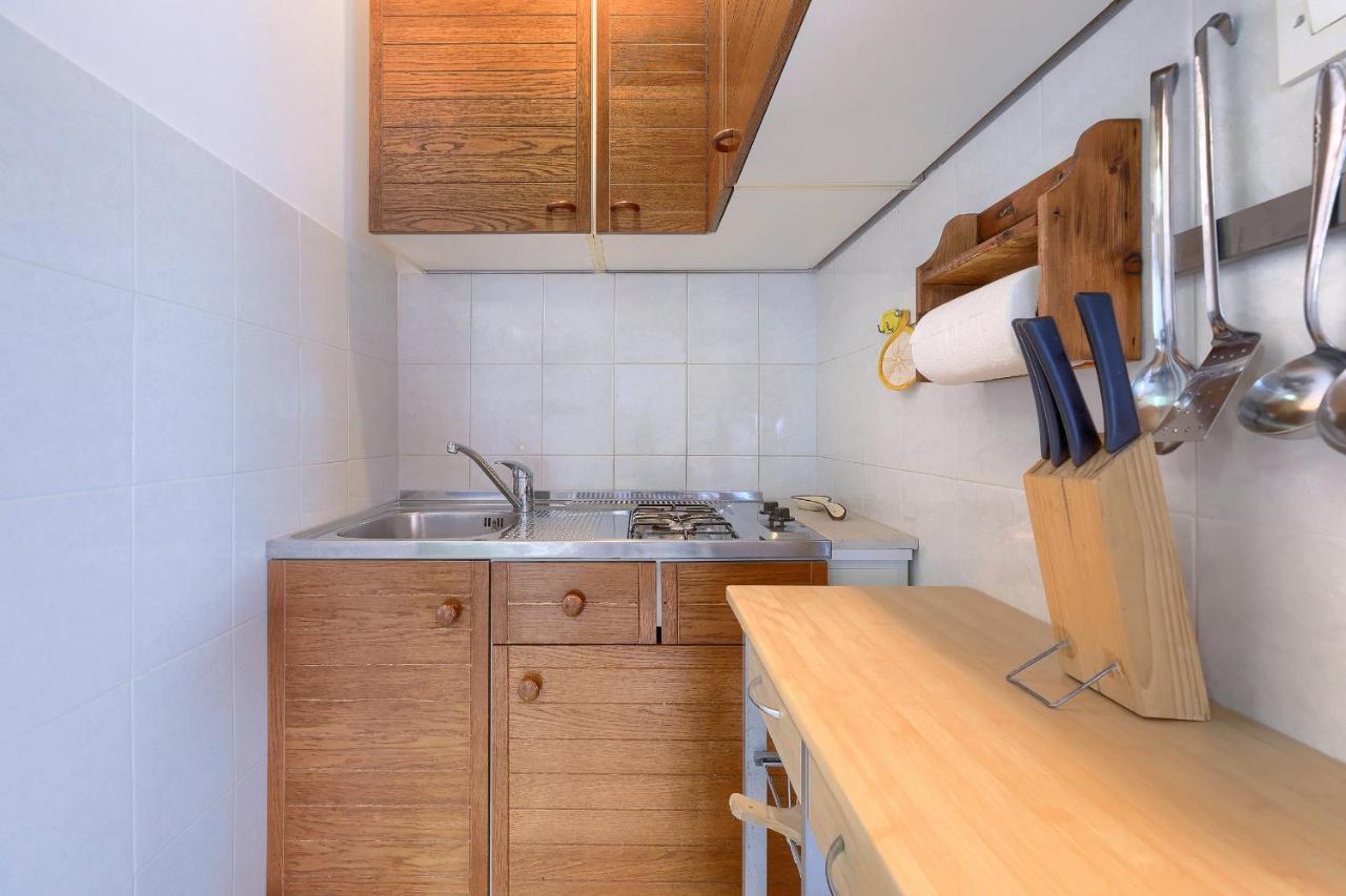 Stylish Flats With Two Bedrooms In פרמנטורה מראה חיצוני תמונה