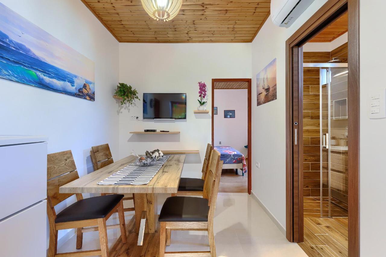 Stylish Flats With Two Bedrooms In פרמנטורה מראה חיצוני תמונה