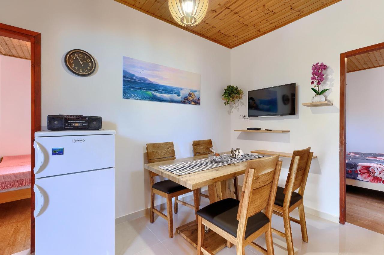 Stylish Flats With Two Bedrooms In פרמנטורה מראה חיצוני תמונה
