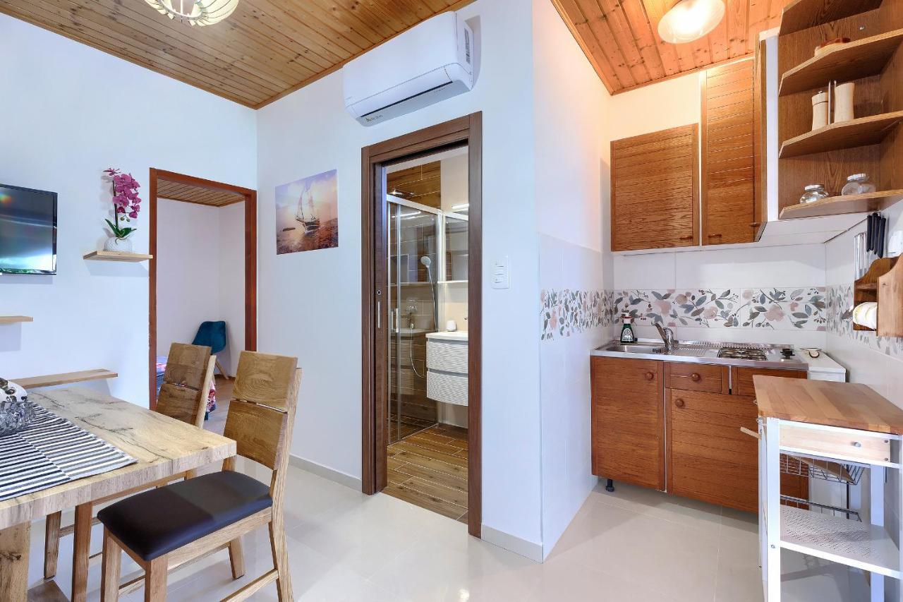 Stylish Flats With Two Bedrooms In פרמנטורה מראה חיצוני תמונה